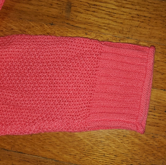 American Eagle Outfitters Coral Sweater NWT - Picture 7 of 11